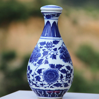 1506491553725739.png 陶瓷酒瓶批發(fā).png